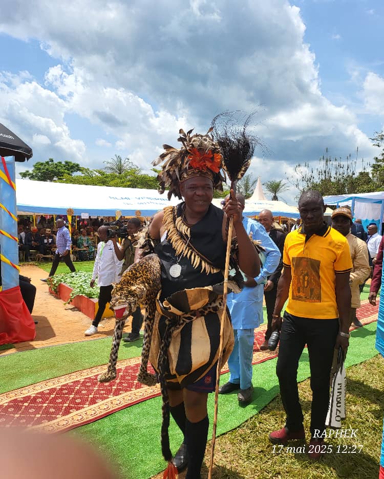 Kinshasa : La Dynamique des Leaders de l’EGO salue l’intronisation du Chef Anga Tongolo IV et appelle à la valorisation des coutumiers.