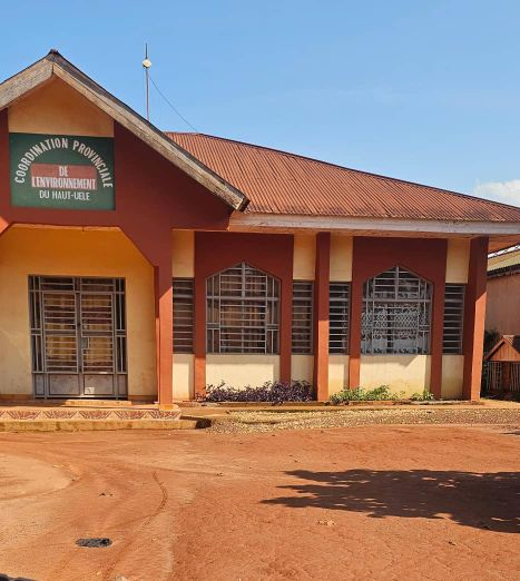 Haut-Uele: Agitation à la Coordination Provinciale de l’Environnement, les agents dénoncent les manœuvres de Monsieur Bofete et demandent stabilité et respect